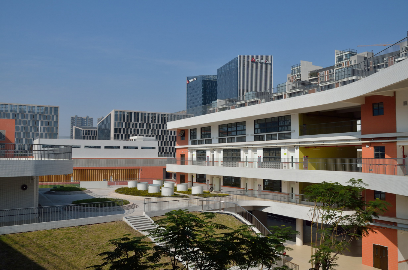 灯湖小学